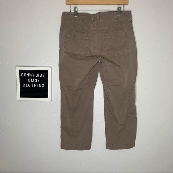 Aventura Cotton Brown Capris Size 8 *NWOTS* - Picture 10 of 10